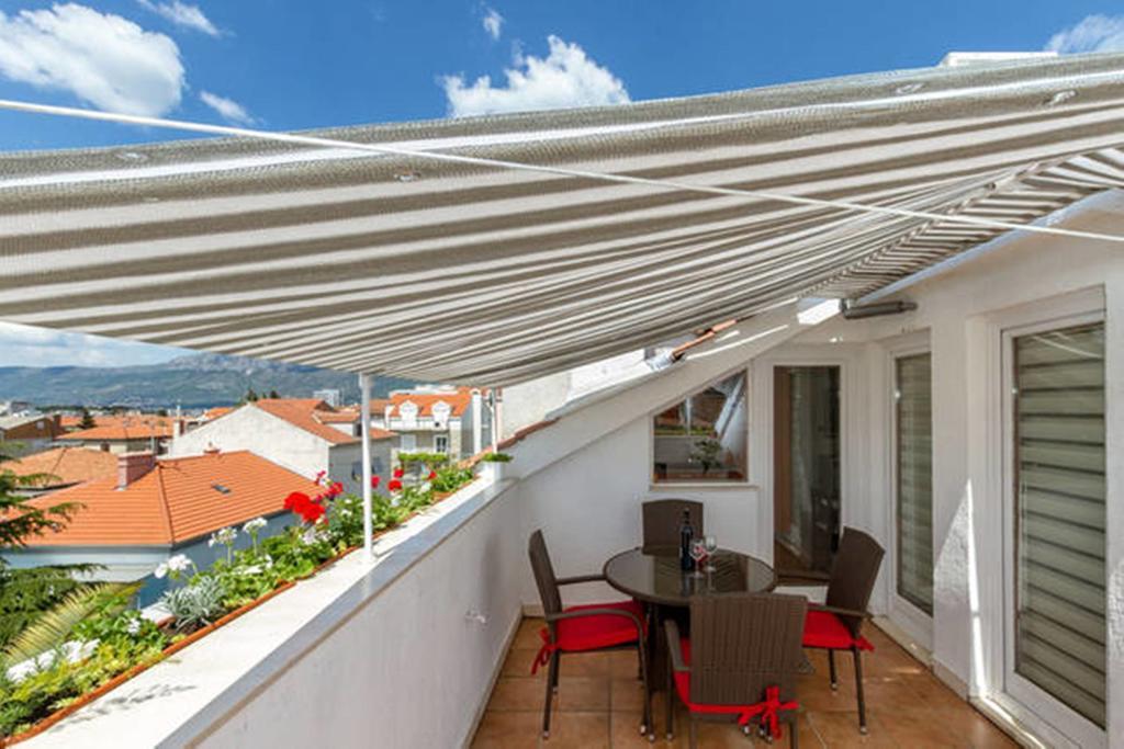 Apartment Palm Penthouse Terrace Split Bagian luar foto