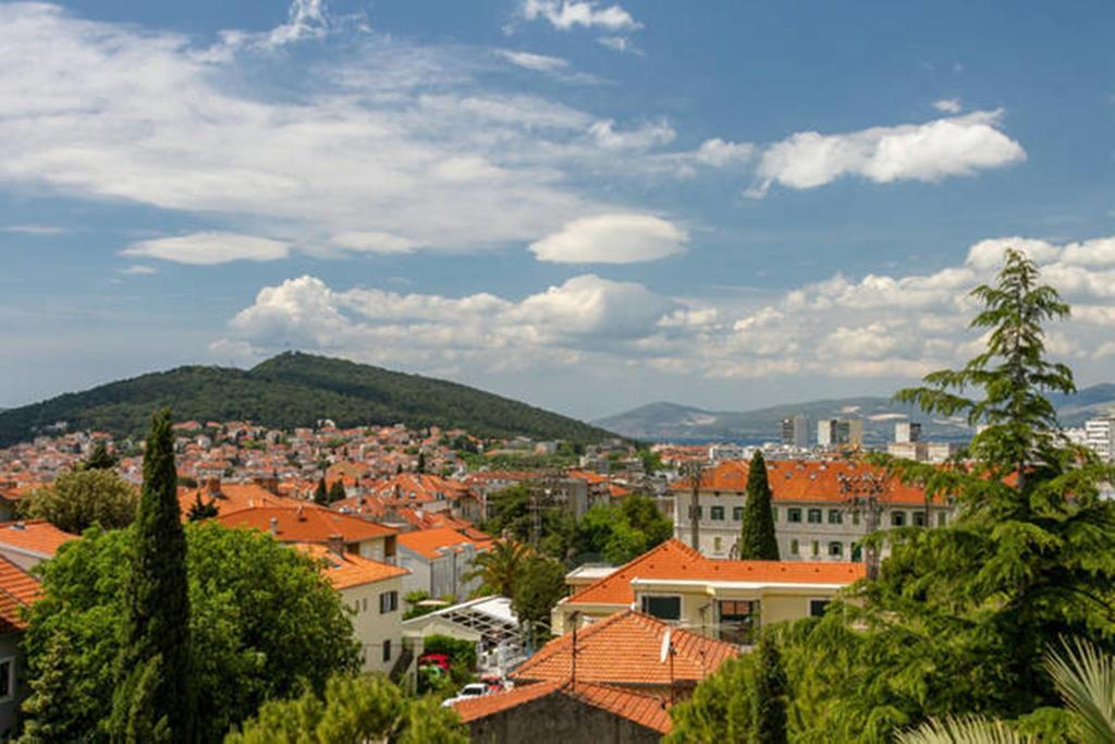 Apartment Palm Penthouse Terrace Split Bagian luar foto